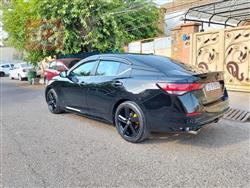 نيسان سنترا